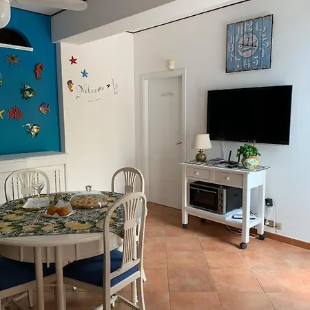 Holiday home Villetta Al Mare Villagrazia Di Carini
